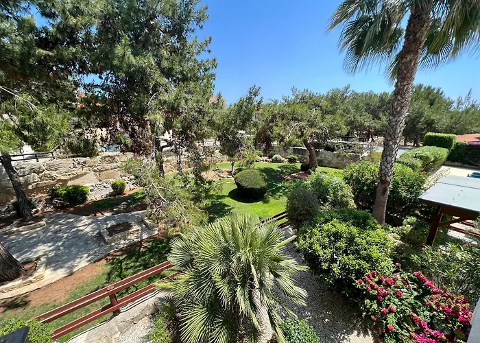 Hera Holiday Home