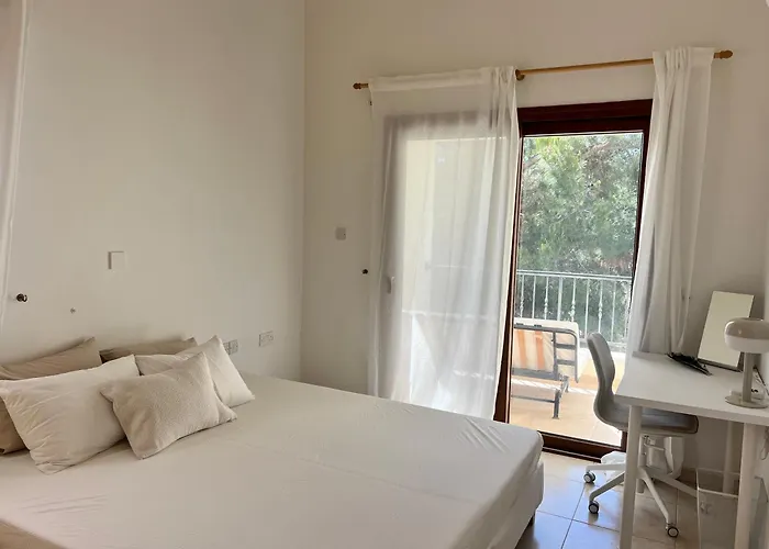 Hera Holiday Home